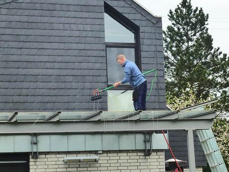 Glass roof cleaning